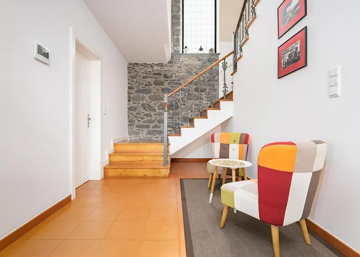 Casa Pereira * Relogio do Poiso