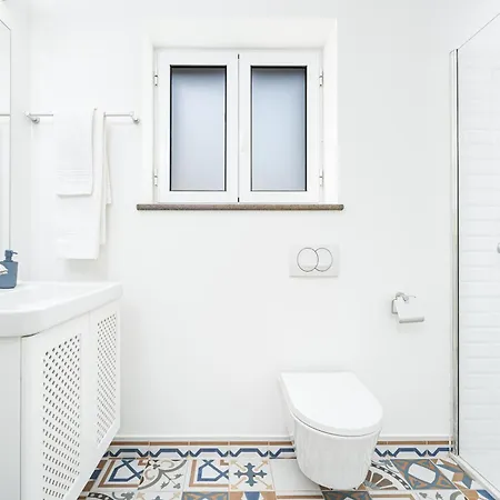 Casa Pereira * Relogio do Poiso